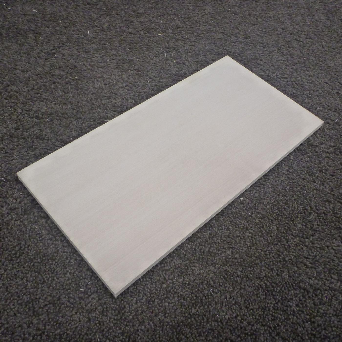 シナ　柾目　300×8×150　（仕上げ加工済み商品）