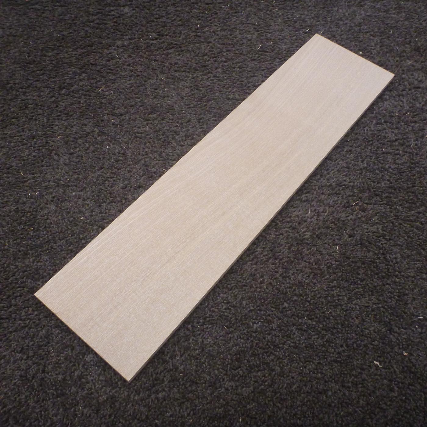 タモ　柾目　450×8×110　（仕上げ加工済み商品）