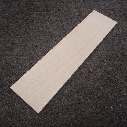 タモ　柾目　450×8×110　（仕上げ加工済み商品）