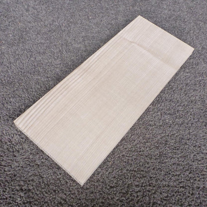 タモ　柾目　300×15×120　（仕上げ加工済み商品）