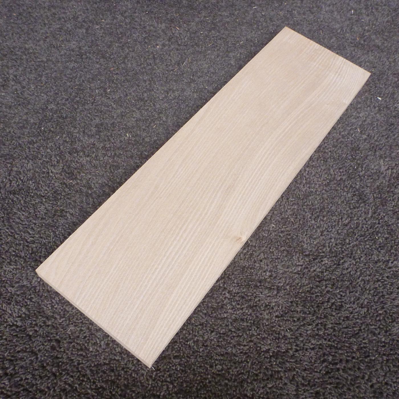 タモ　柾目　450×15×130　（仕上げ加工済み商品）