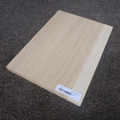 ナラ　柾目　300×15×210　（仕上げ加工済み商品）
