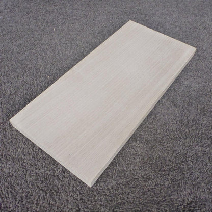 クリ　柾目　300×15×140　（仕上げ加工済み商品）