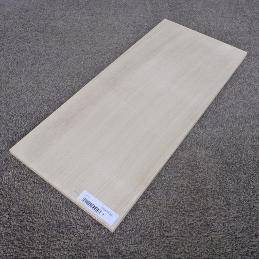 クリ　柾目　450×10×200　（仕上げ加工済み商品）