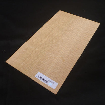 レッドオーク　柾目　300×3×170　（仕上げ加工済み商品）
