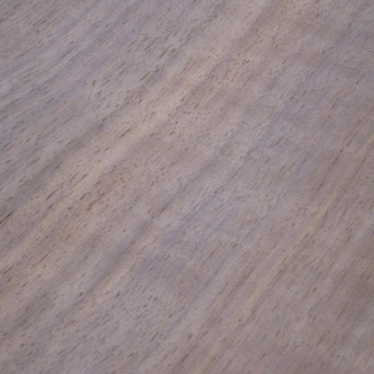 ウォールナット　柾目　450×10×200　（仕上げ加工済み商品）