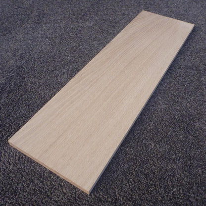 ナラ　柾目　450×10×130　（仕上げ加工済み商品）