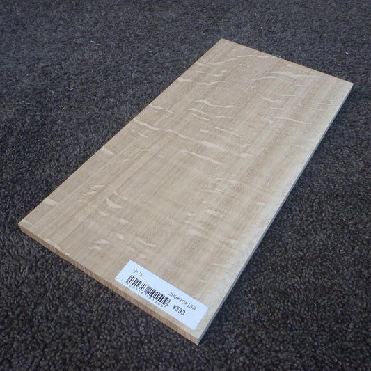 ナラ　柾目　300×10×150　（仕上げ加工済み商品）