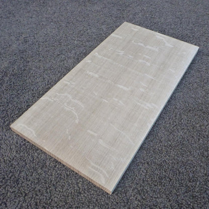 ナラ　柾目　300×10×150　（仕上げ加工済み商品）