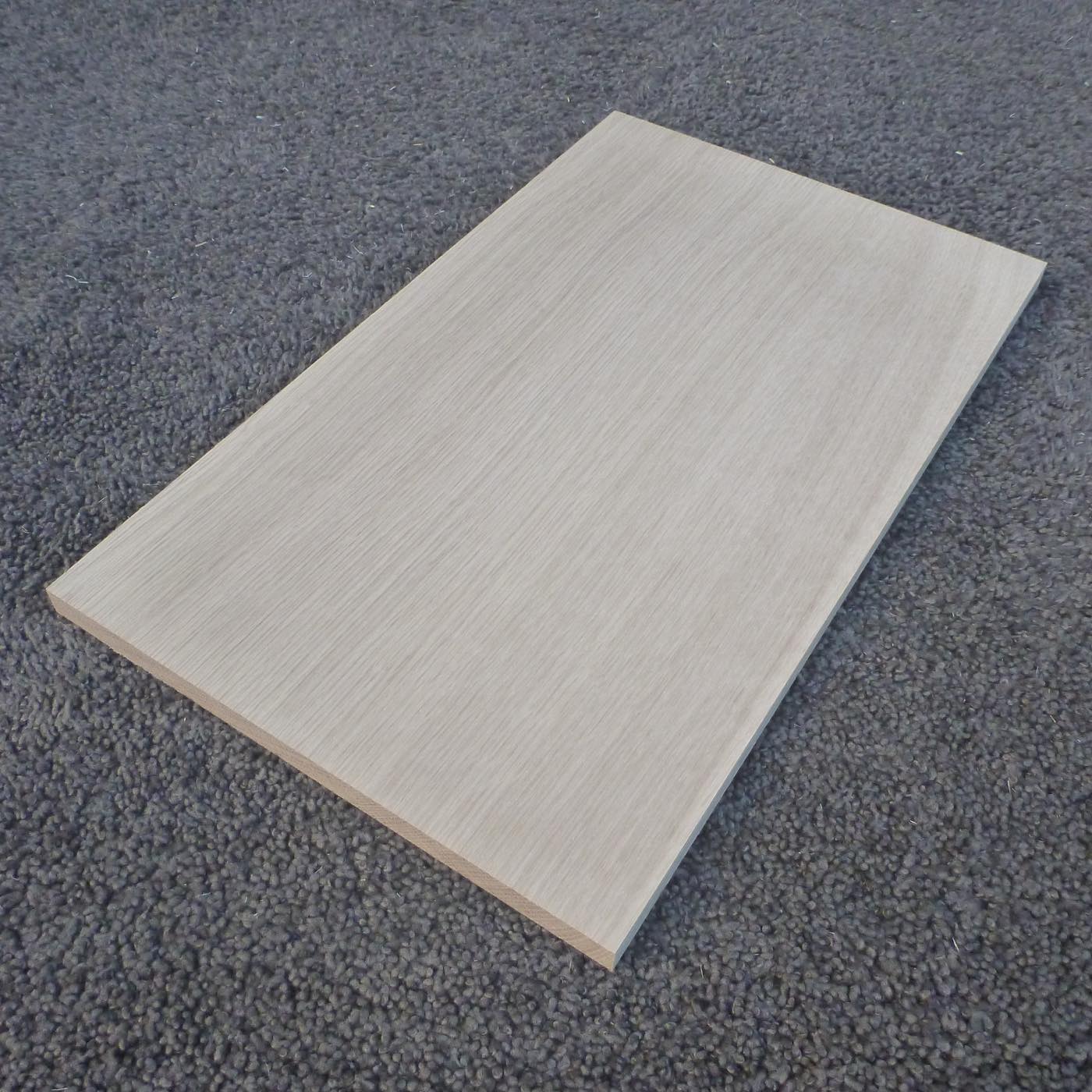 ナラ　柾目　300×10×180　（仕上げ加工済み商品）