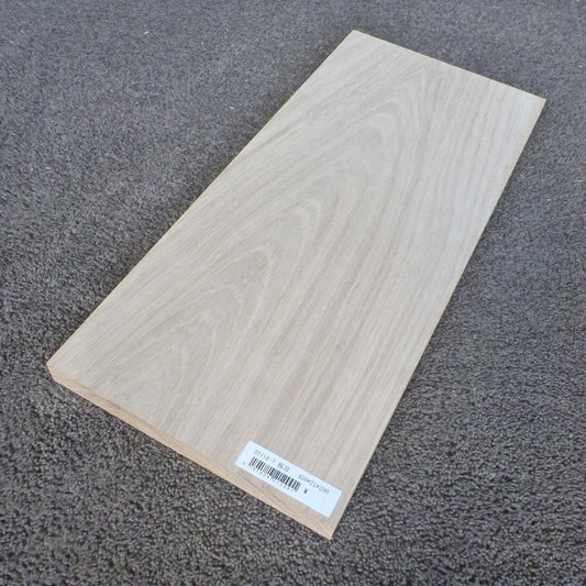 ホワイトオーク　板目　450×21×200　（仕上げ加工済み商品）
