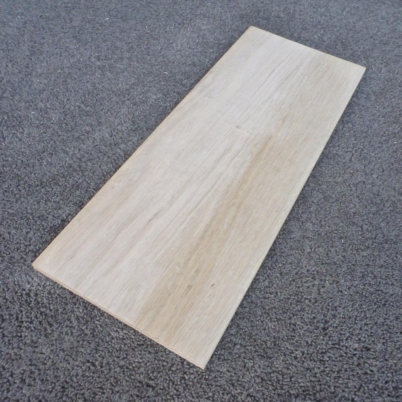ホワイトオーク　板目　450×8×170　（仕上げ加工済み商品）