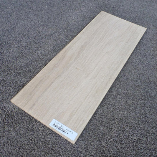 ホワイトオーク　板目　450×6×170　（仕上げ加工済み商品）