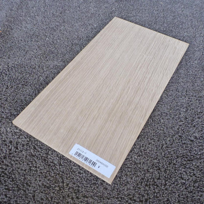ホワイトオーク　柾目　300×6×160　（仕上げ加工済み商品）