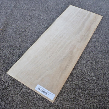 ホワイトオーク　板目　450×10×170　（仕上げ加工済み商品）