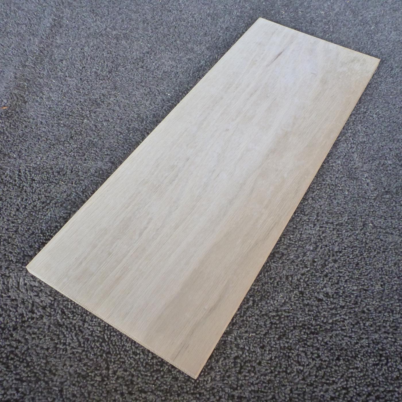 ホワイトオーク　板目　450×10×170　（仕上げ加工済み商品）
