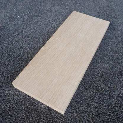 ホワイトオーク　柾目　300×18×120　（仕上げ加工済み商品）