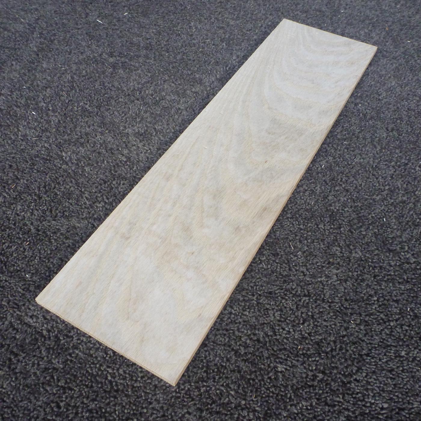 ホワイトオーク　板目　450×6×120　（仕上げ加工済み商品）