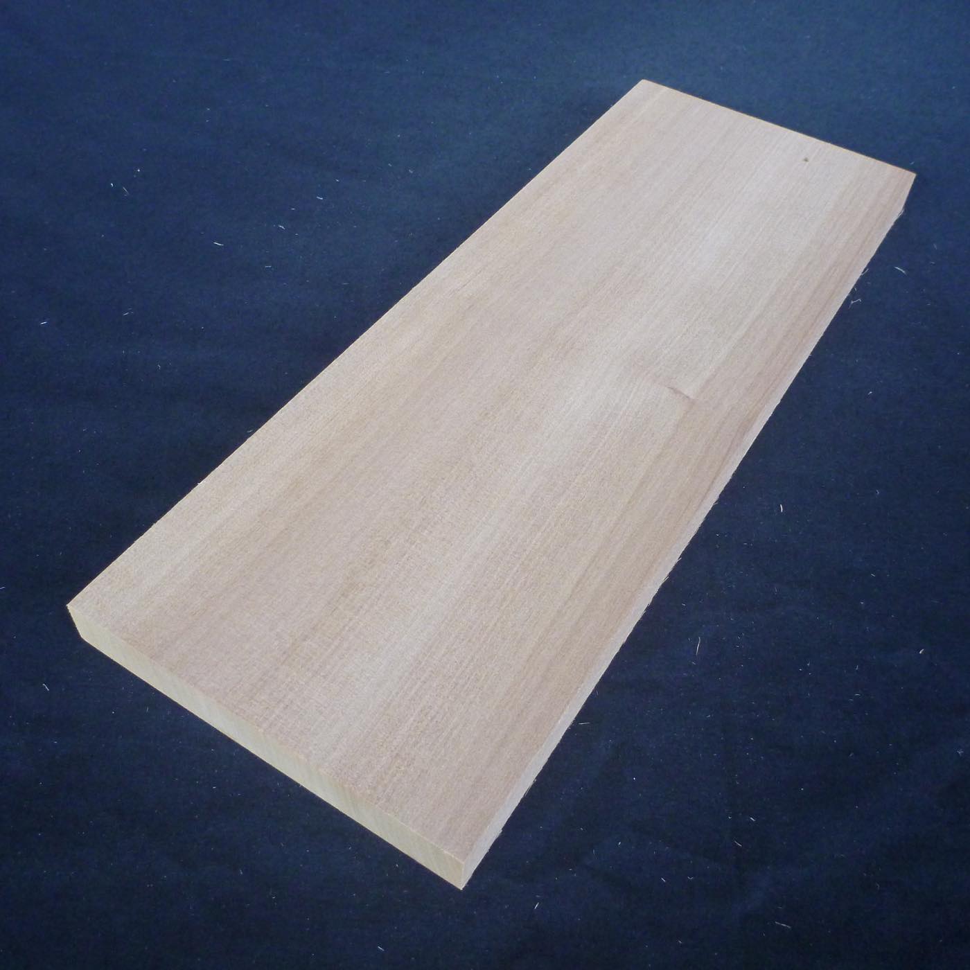 カツラ　柾目　300×15×110　（仕上げ加工済み商品）