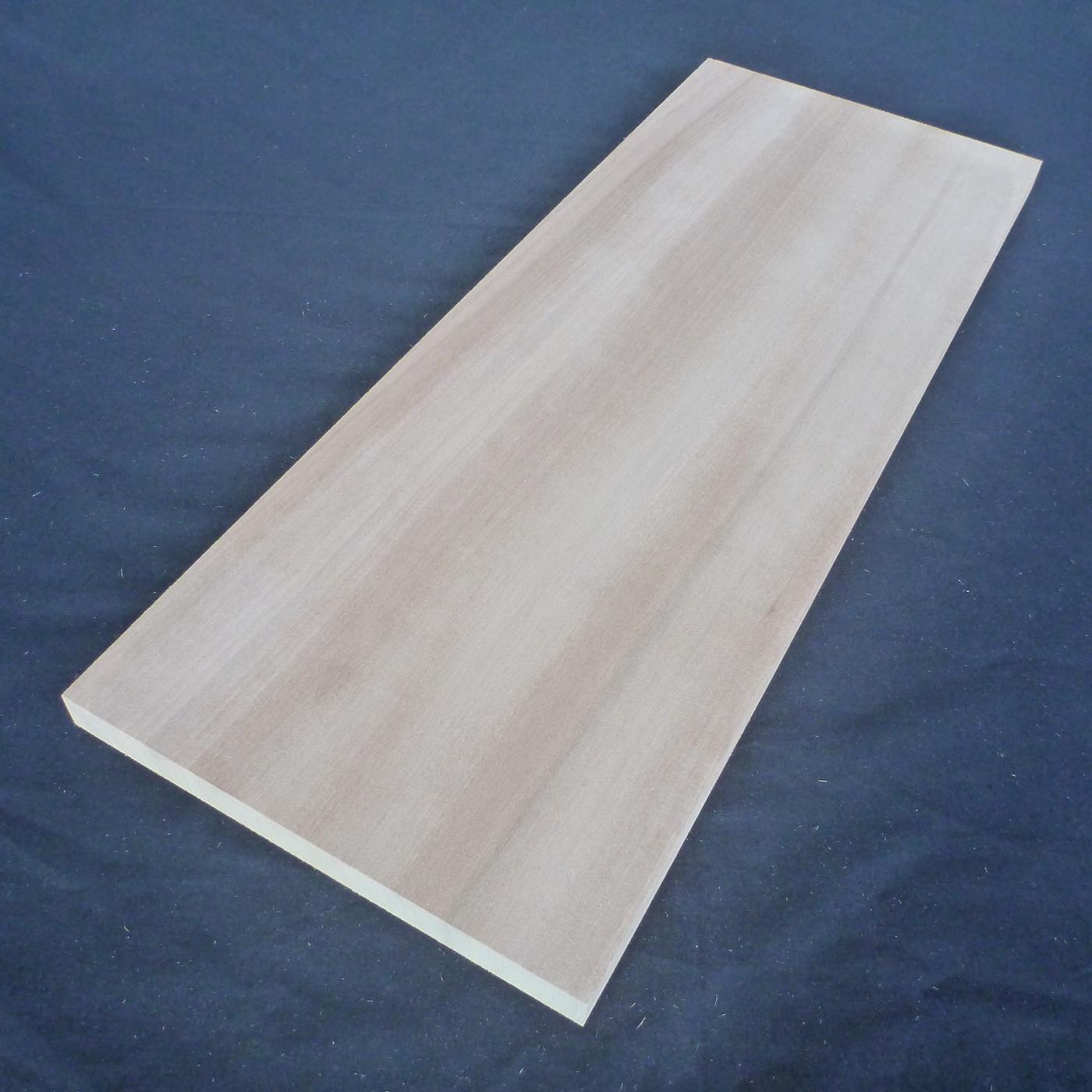 カツラ　柾目　450×15×170　（仕上げ加工済み商品）