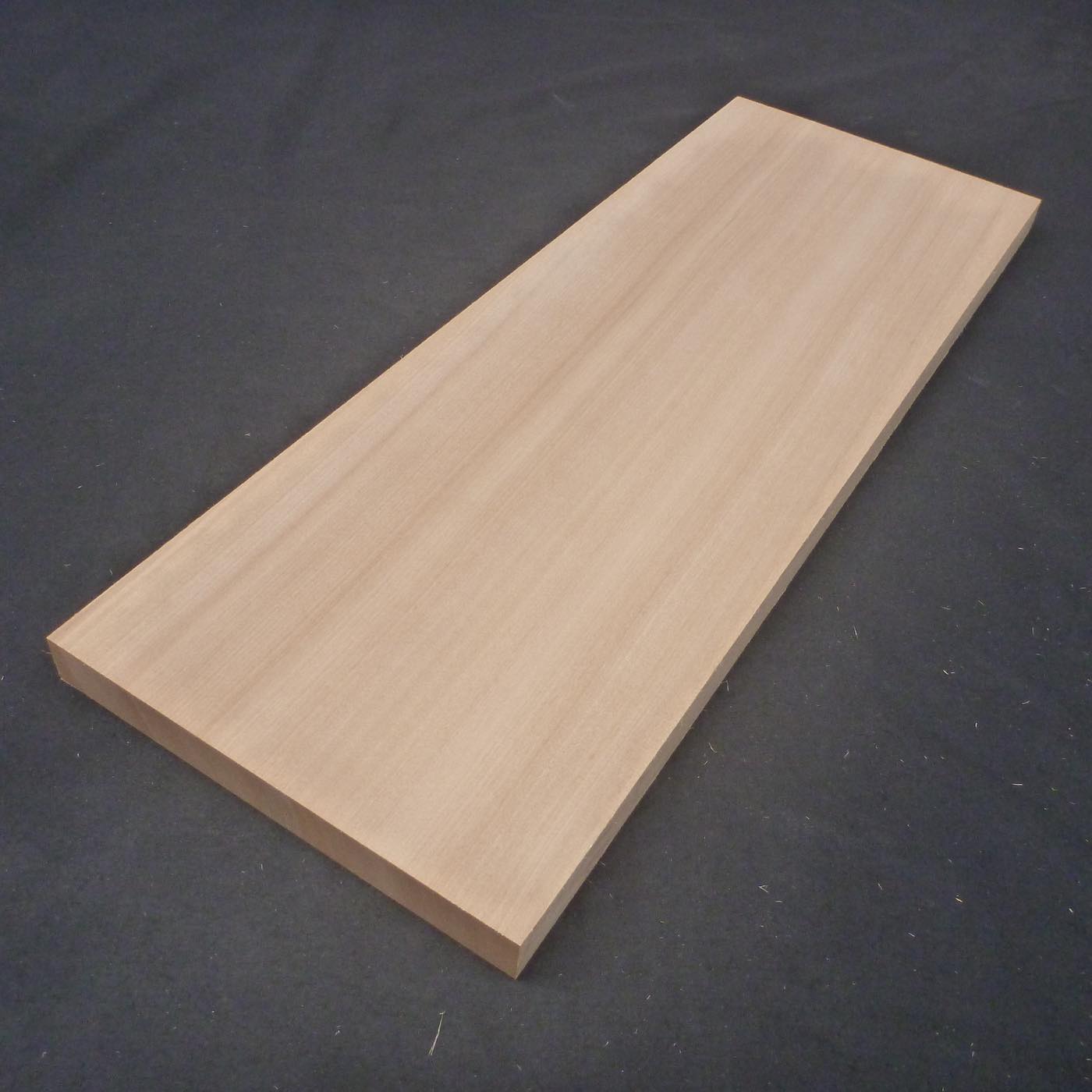 カツラ　柾目　450×18×160　（仕上げ加工済み商品）