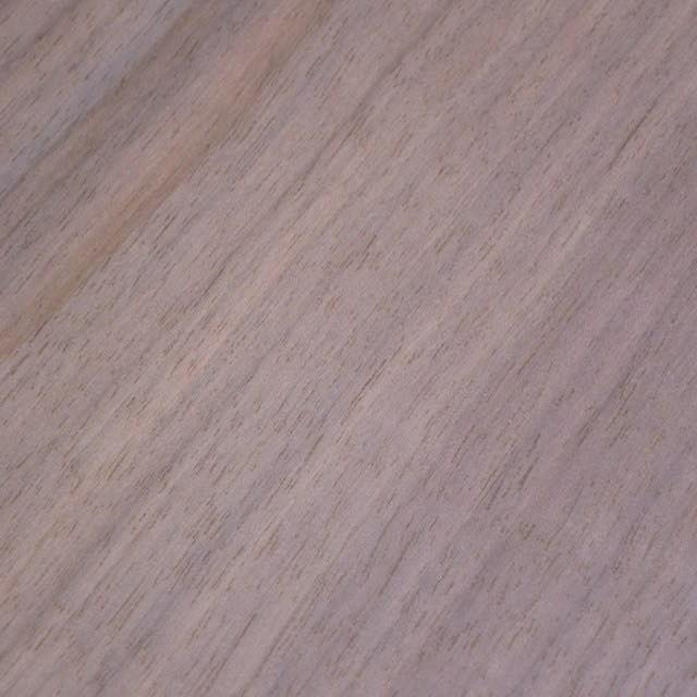 ウォールナット　柾目　300×15×180　（仕上げ加工済み商品）